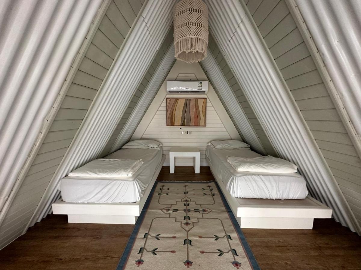 Divon Chalets Бурайда Екстериор снимка